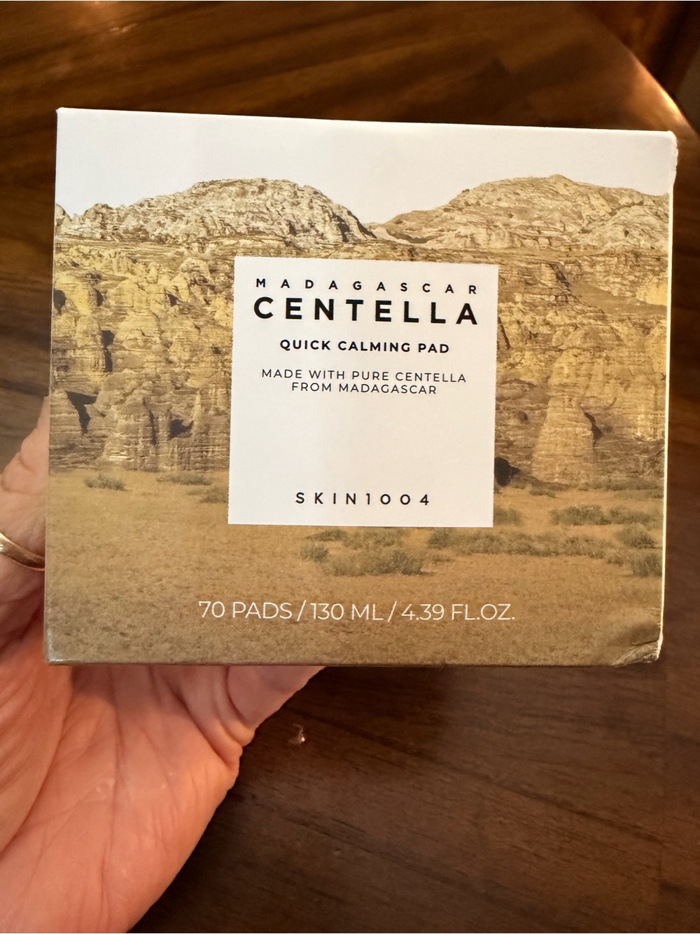 Madagascar Centella Quick Calming Pads — Beige